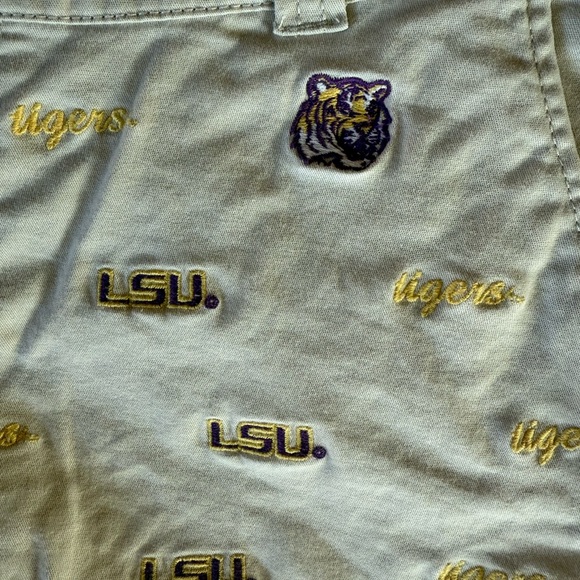 LSU college ladies khaki shorts very good condition size 7 - Picture 4 of 9